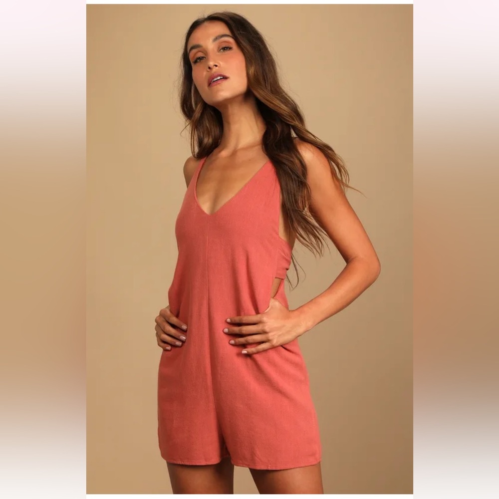Lulus romper! - Picture 2 of 3